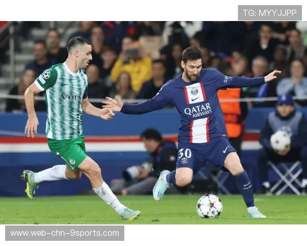 法甲巴黎外围传递精确，锋线收获关键机会